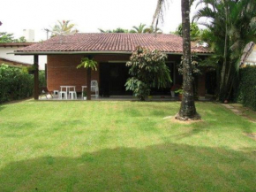 RIVIERA-CASA FAMILIAR-PERTO DA PRAIA-3 QUARTOS-3 BANHEIROS-ATÉ 10 PESSOAS-Módulo 4